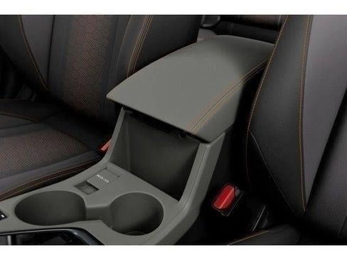 New 2025 Subaru Crosstrek 2.5i Limited w/ Popular Package #3A image 22