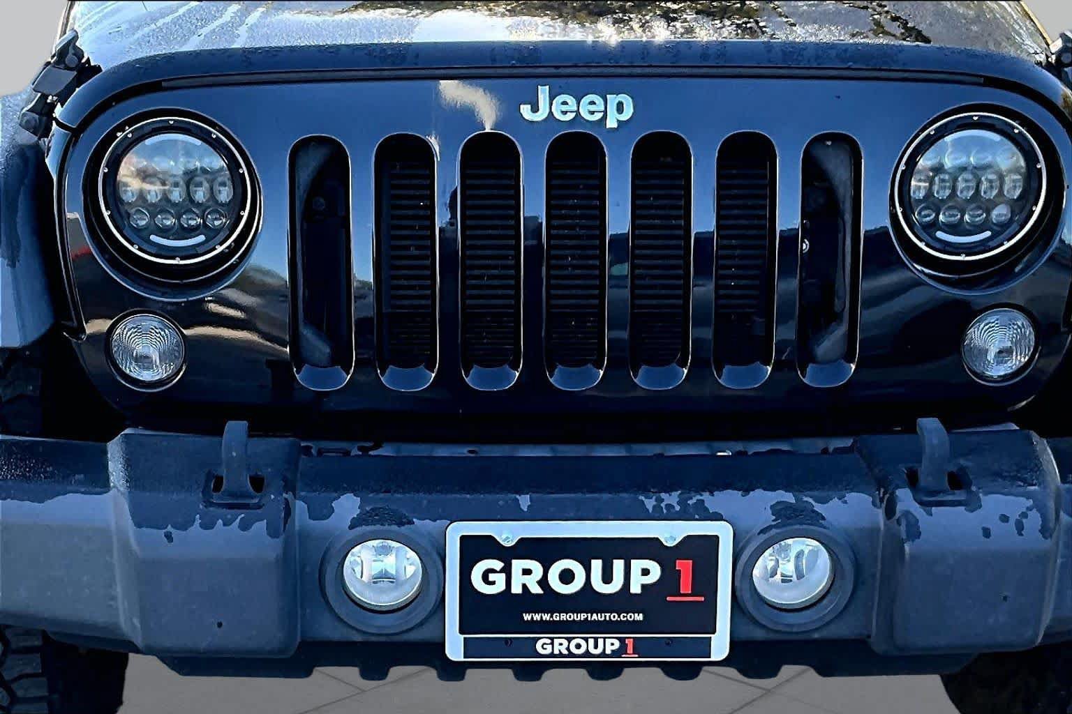 Used 2014 Jeep Wrangler Unlimited Sport w/ Quick Order Package 24S AWD/4WD image 28
