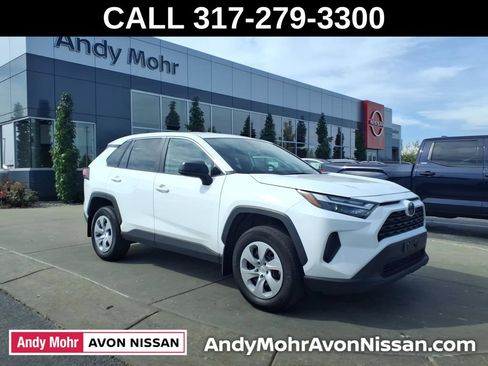 Used 2025 Toyota RAV4 LE AWD/4WD image 1