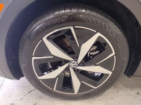 Used 2023 Volkswagen ID.4 Pro S RWD image 5