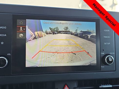 Used 2024 Kia Sportage LX image 24