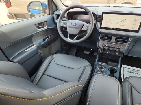 New 2025 Ford Maverick Lobo image 10
