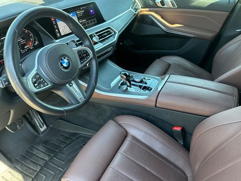 Used 2022 BMW X5 M50i AWD/4WD image 11