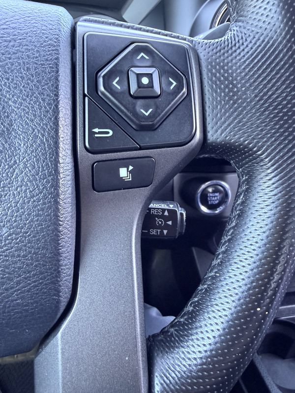 Used 2016 Toyota Tacoma TRD Off-Road w/ Towing Package RWD image 29