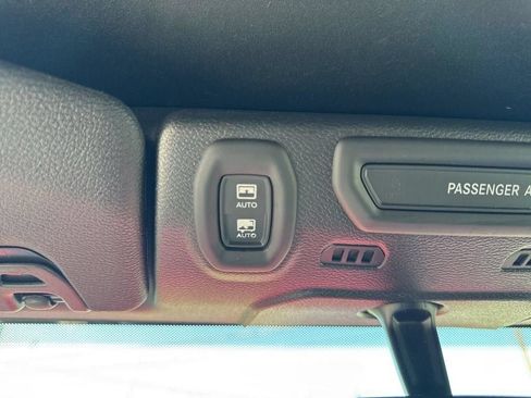 Used 2021 Jeep Wrangler Unlimited Sahara AWD/4WD image 39