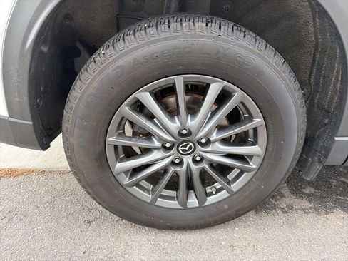 Used 2019 MAZDA CX-5 Touring image 37