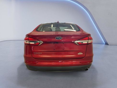 Used 2020 Ford Fusion SE FWD image 7