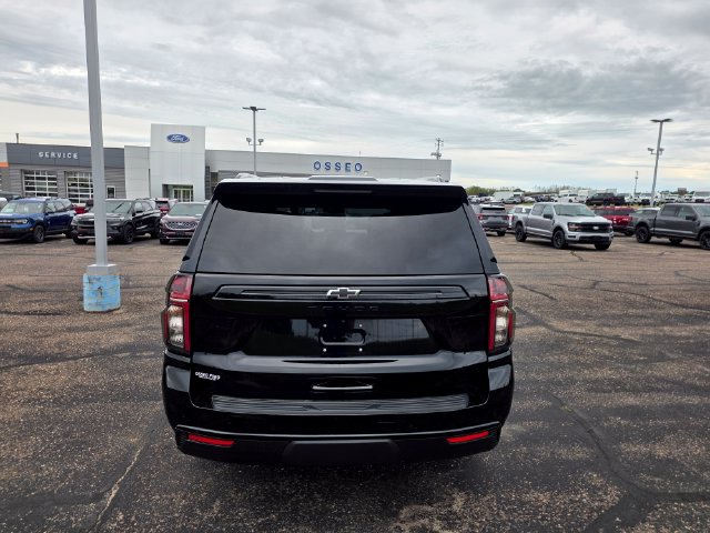 Used 2024 Chevrolet Tahoe Z71 w/ Luxury Package AWD/4WD image 6