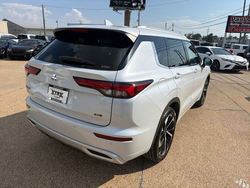 Used 2022 Mitsubishi Outlander SEL AWD/4WD image 5