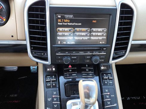 Used 2012 Porsche Cayenne S AWD/4WD image 48
