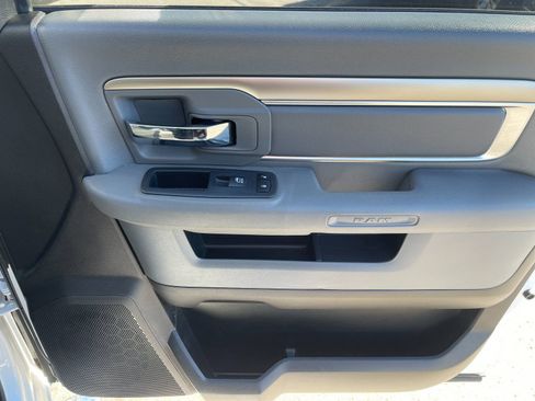 Used 2018 RAM 2500 SLT image 18