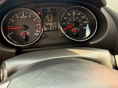 Used 2011 Nissan Rogue S AWD/4WD image 13