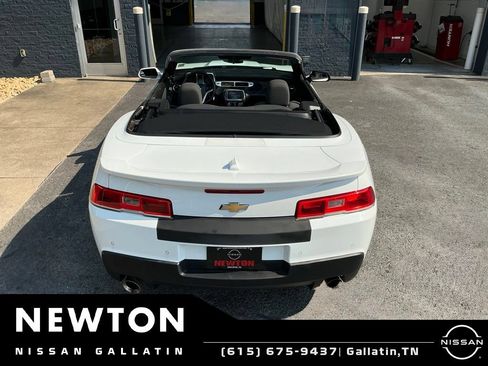 Used 2015 Chevrolet Camaro LT RWD image 9