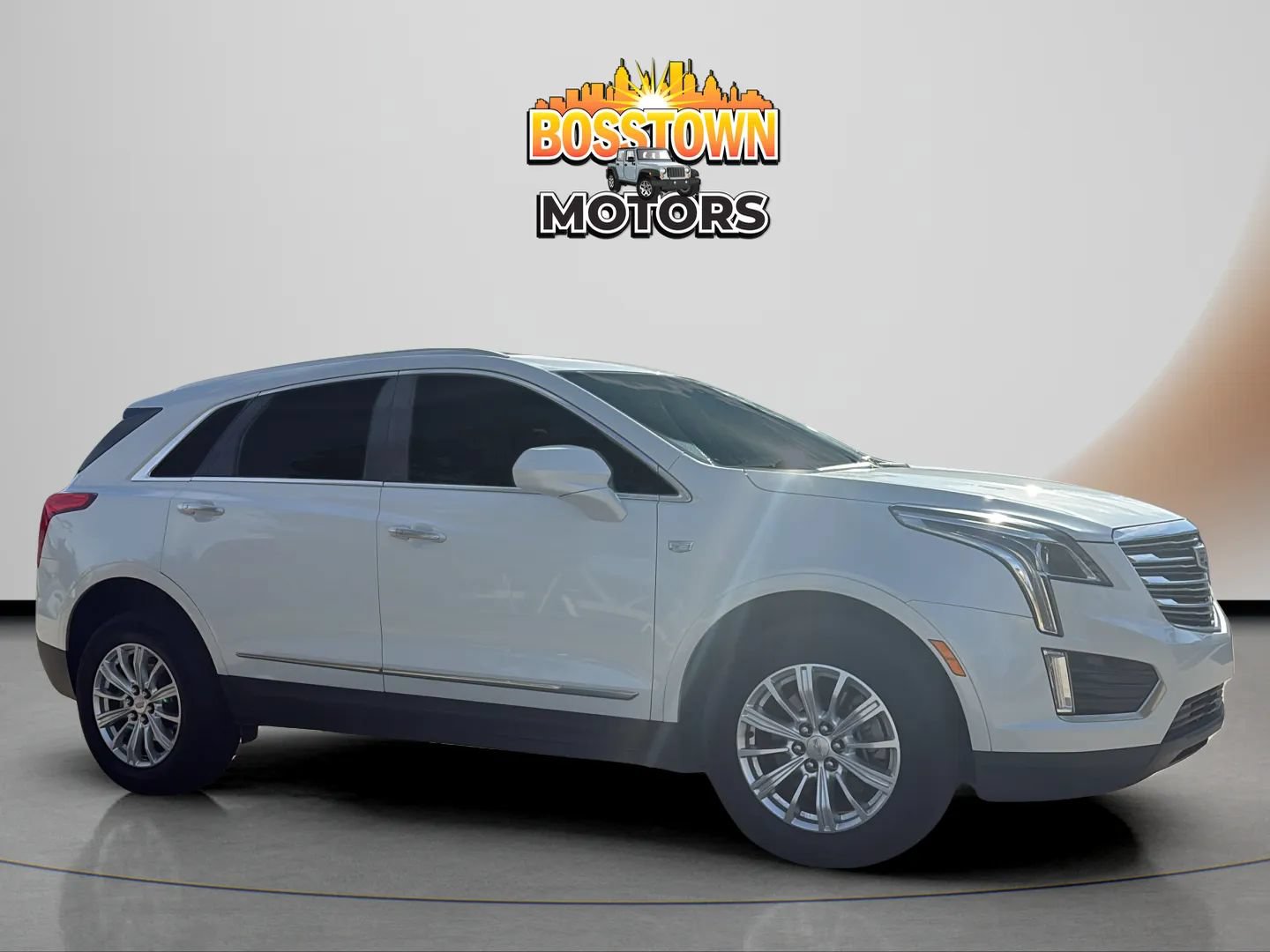 Used 2018 Cadillac XT5 FWD image 10
