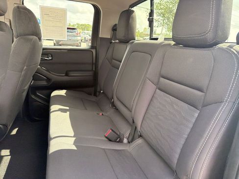 Certified 2024 Nissan Frontier SV w/ SV Convenience Package RWD image 21