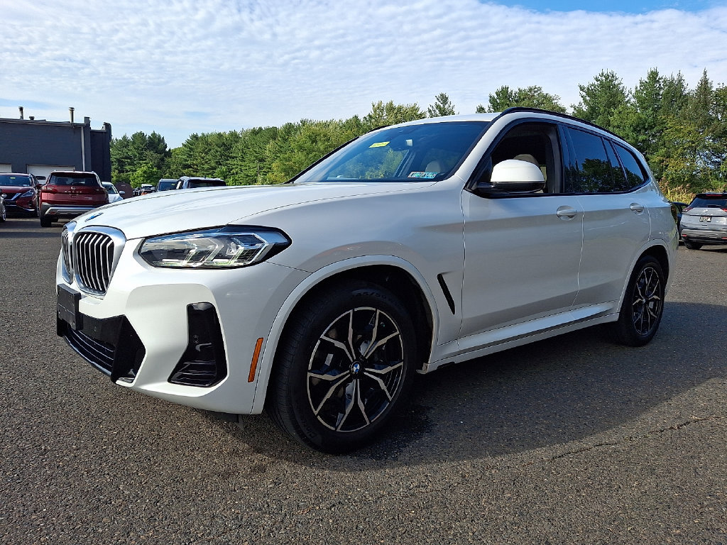 Used 2022 BMW X3 xDrive30i w/ M Sport Package 2 AWD/4WD image 3