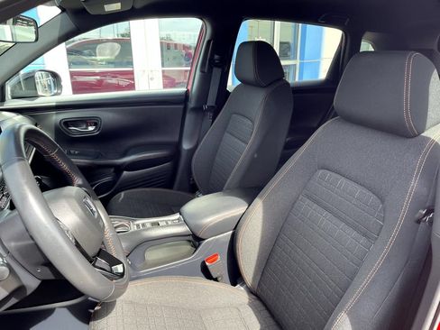 Used 2024 Honda HR-V Sport image 11
