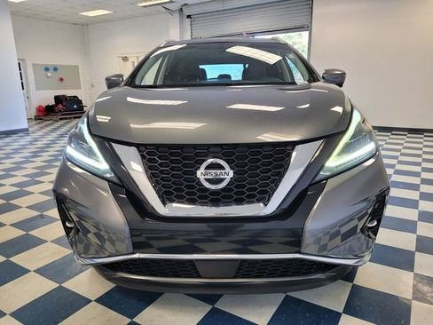 Used 2019 Nissan Murano SL image 2
