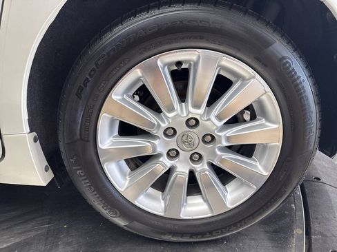 Used 2016 Toyota Sienna Limited AWD/4WD image 36