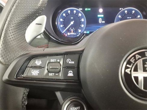 Used 2024 Alfa Romeo Tonale Veloce w/ Active Assist Package image 27