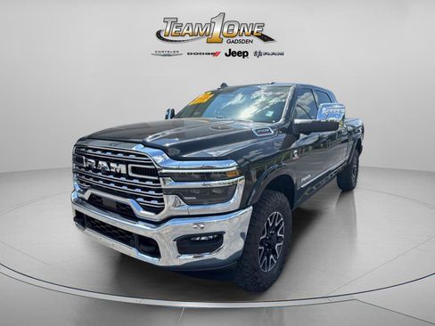 Used 2026 RAM 2500 Limited AWD/4WD image 4