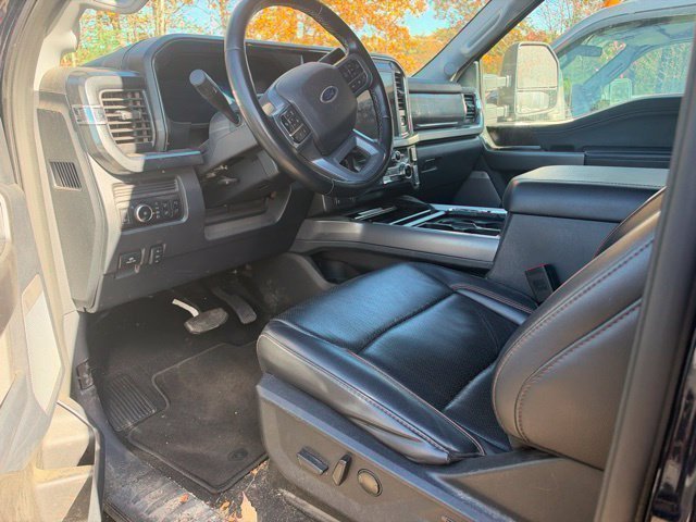 Used 2025 Ford F250 Lariat w/ Lariat Ultimate Package AWD/4WD image 11