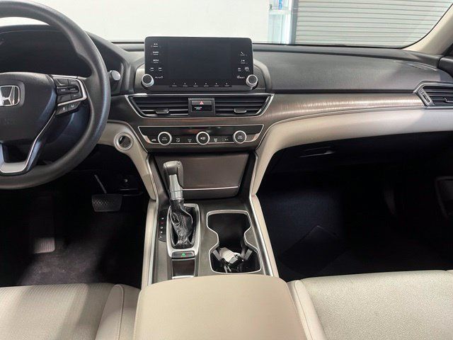Used 2018 Honda Accord LX image 21