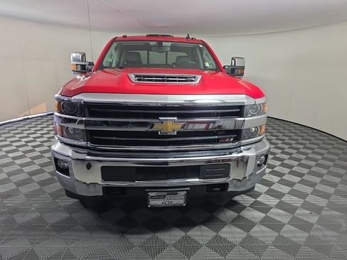 Used 2019 Chevrolet Silverado 2500 LTZ w/ LTZ Plus Package AWD/4WD image 8