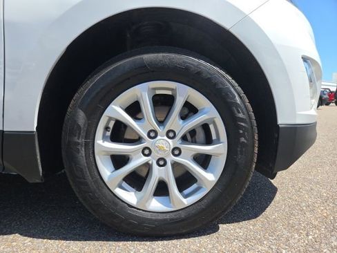 Used 2018 Chevrolet Equinox LT AWD/4WD image 22