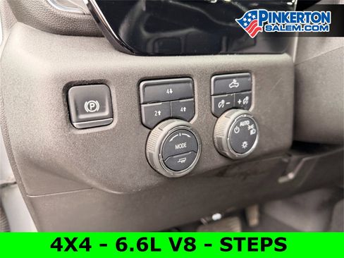 Used 2024 Chevrolet Silverado 2500 LT image 20