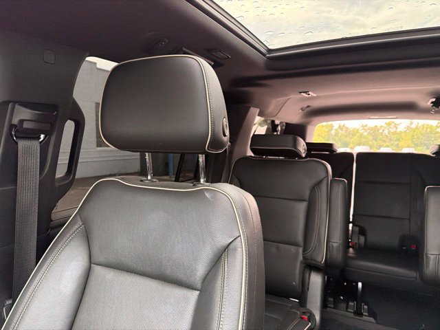 Used 2021 Chevrolet Suburban Premier w/ Premium Package AWD/4WD image 66