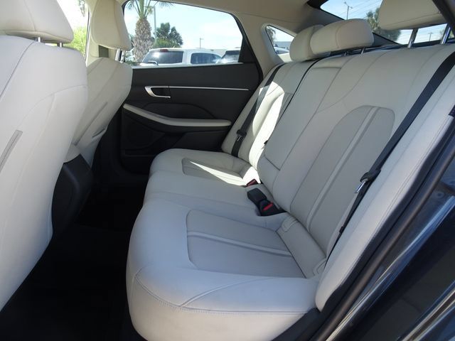 Used 2024 Hyundai Sonata SEL w/ Convenience Package FWD image 9