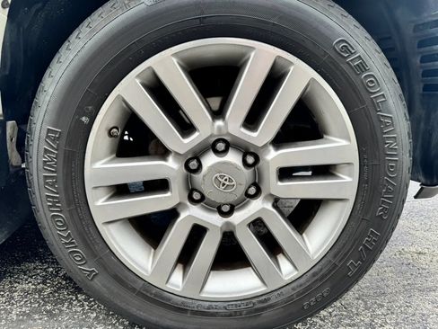 Used 2013 Toyota 4Runner Limited AWD/4WD image 45