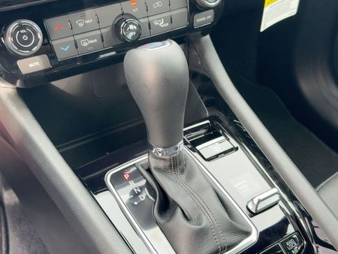 New 2026 Jeep Compass Latitude image 16