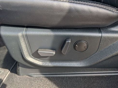 Used 2020 Ford F250 Lariat w/ Lariat Value Package image 22