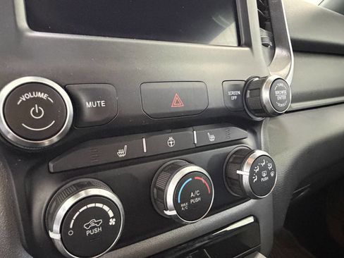 Used 2023 RAM 1500 Big Horn AWD/4WD image 10