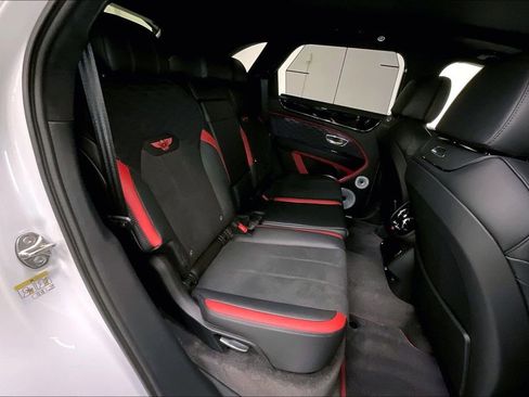 New 2026 Bentley Bentayga Speed AWD/4WD image 26