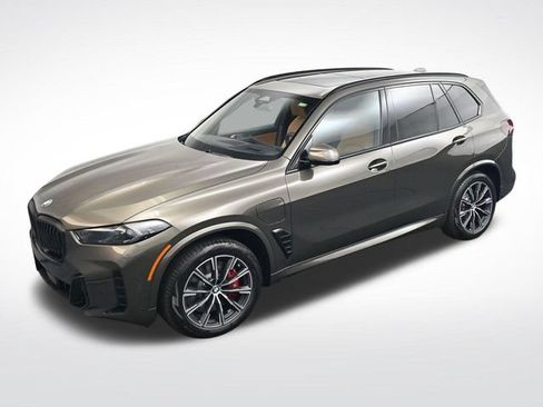 New 2026 BMW X5 xDrive50e w/ M Sport Package AWD/4WD image 28