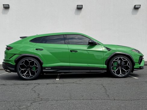 Used 2024 Lamborghini Urus Performante AWD/4WD image 7