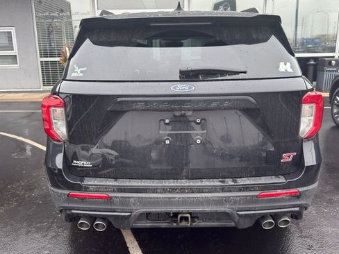 Used 2022 Ford Explorer ST w/ Equipment Group 401A image 4