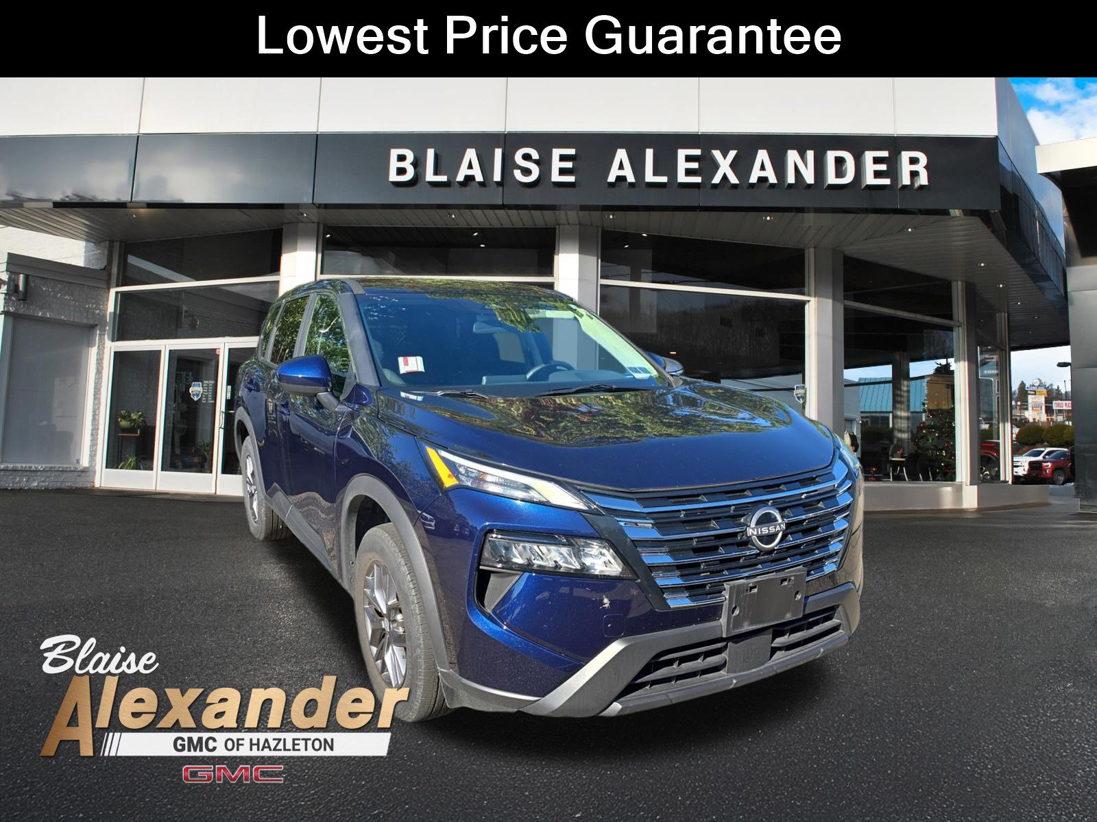 Used 2026 Nissan Rogue SV AWD/4WD image 1