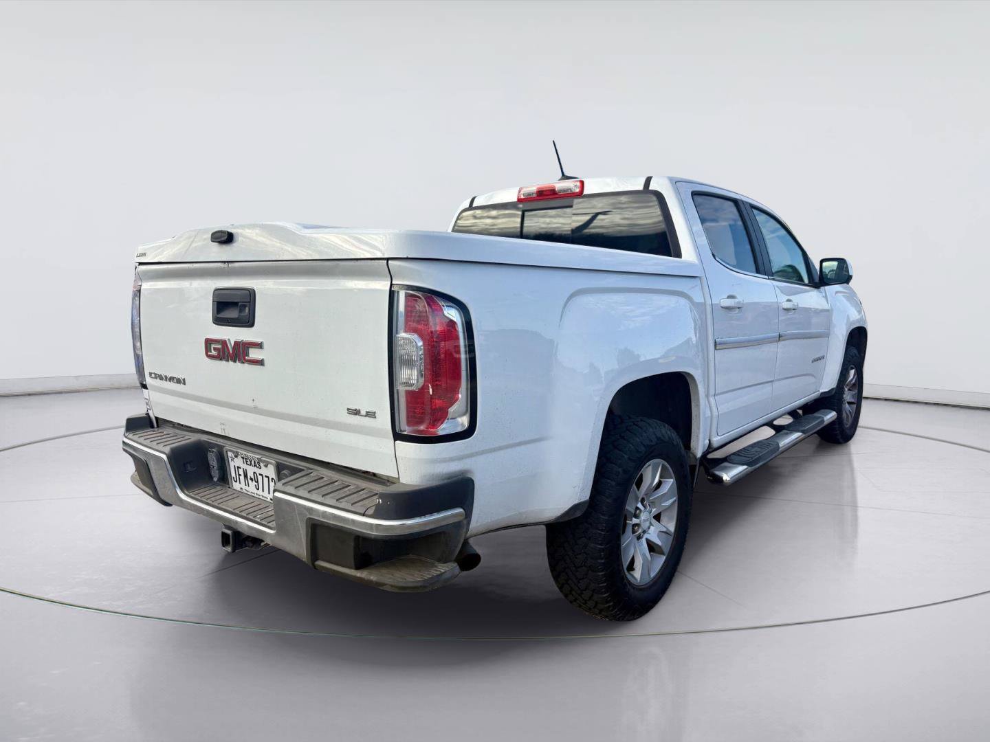 Used 2016 GMC Canyon SLE w/ SLE Convenience Package RWD image 3