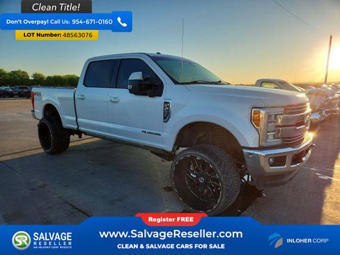 Used 2017 Ford F250 Lariat w/ Lariat Ultimate Package image 5