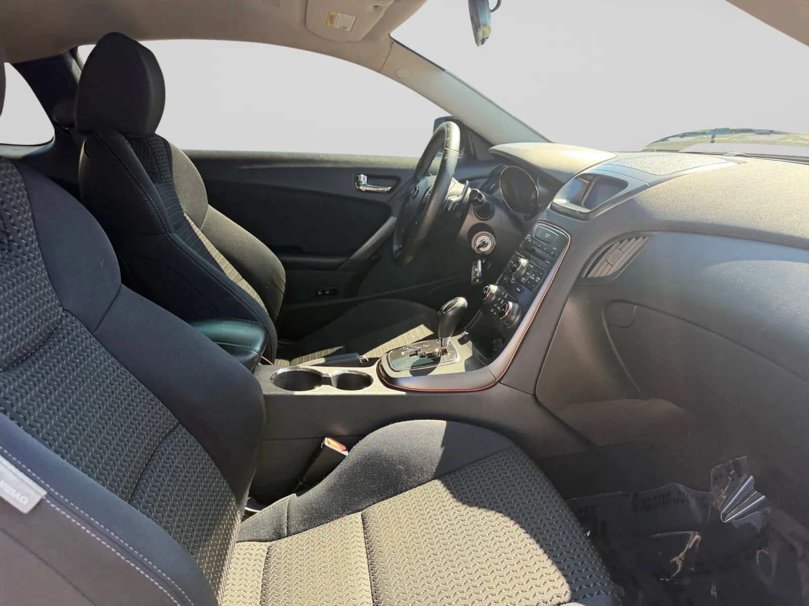 Used 2011 Hyundai Genesis 2.0T RWD image 32