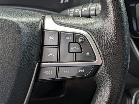 Used 2025 Toyota Grand Highlander FWD image 20