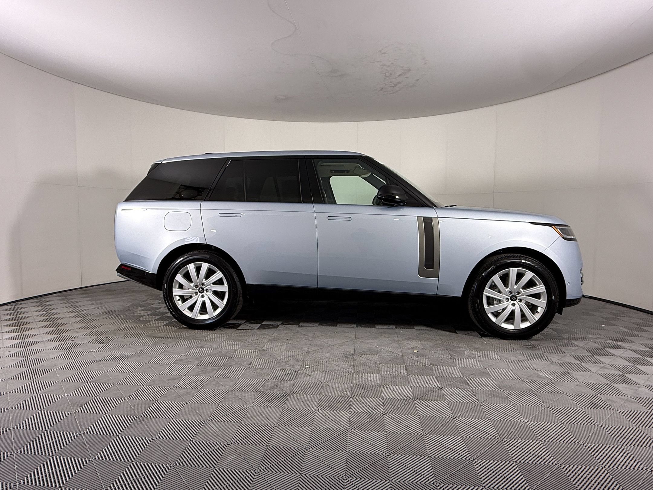 New 2027 Land Rover Range Rover SE AWD/4WD image 8