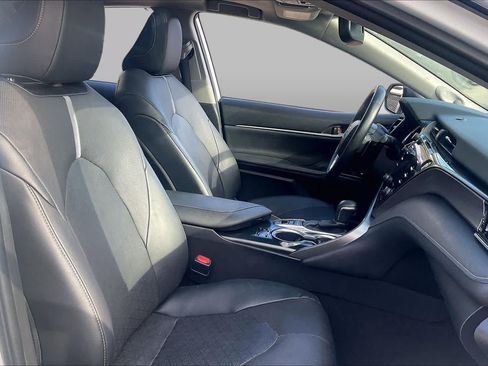 Used 2020 Toyota Camry XSE w/ Driver Assist Package FWD image 8