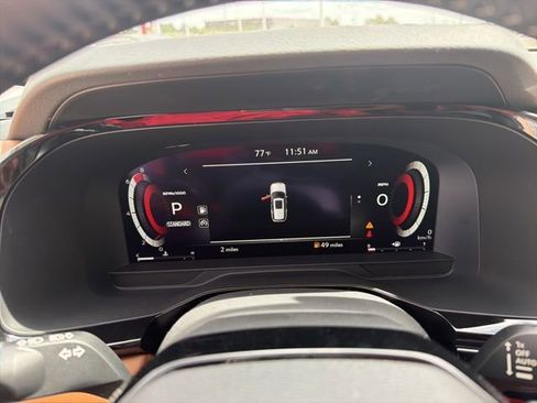 New 2026 Nissan Pathfinder Platinum image 14