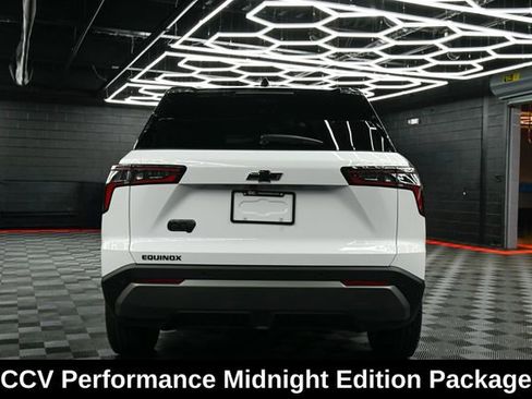 New 2026 Chevrolet Equinox LT w/ Safety and Technology Package FWD image 7