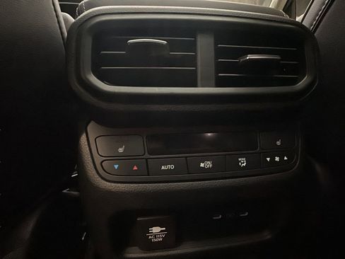 Certified 2025 Honda Pilot Elite image 31
